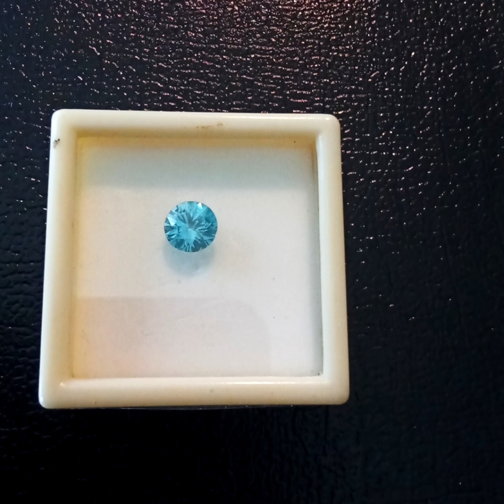 Dia Cut Blue Zircon